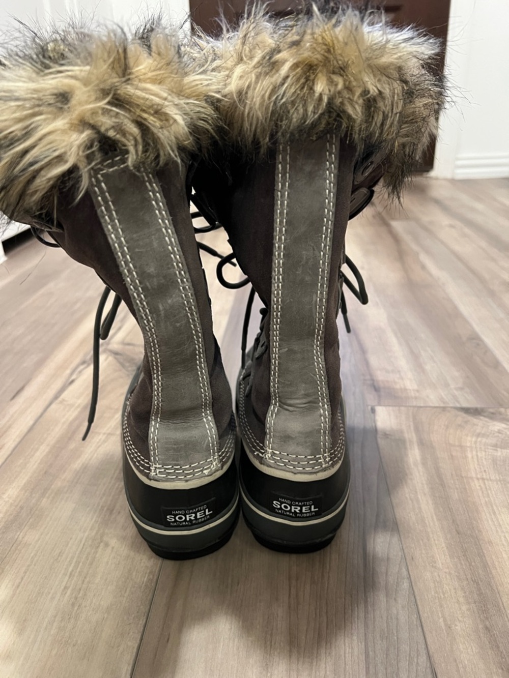 Sorel Brown and Black Faux-Fur Trim Lace-Up Winter Boots. “Joan of Arctic” - Picture 3 of 7